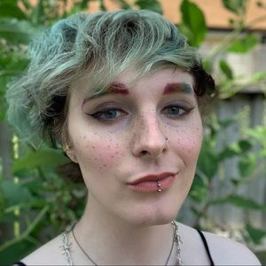 Meet your Posher, Eryn